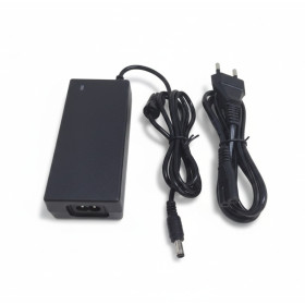 Alimentador AC/DC 12V 4.0A Estabilizado Sobremesa